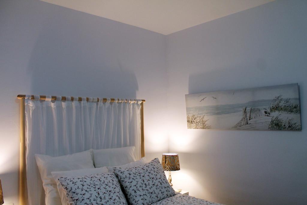 Hostal Montilla Sotogrande Torreguadiaro Exterior foto